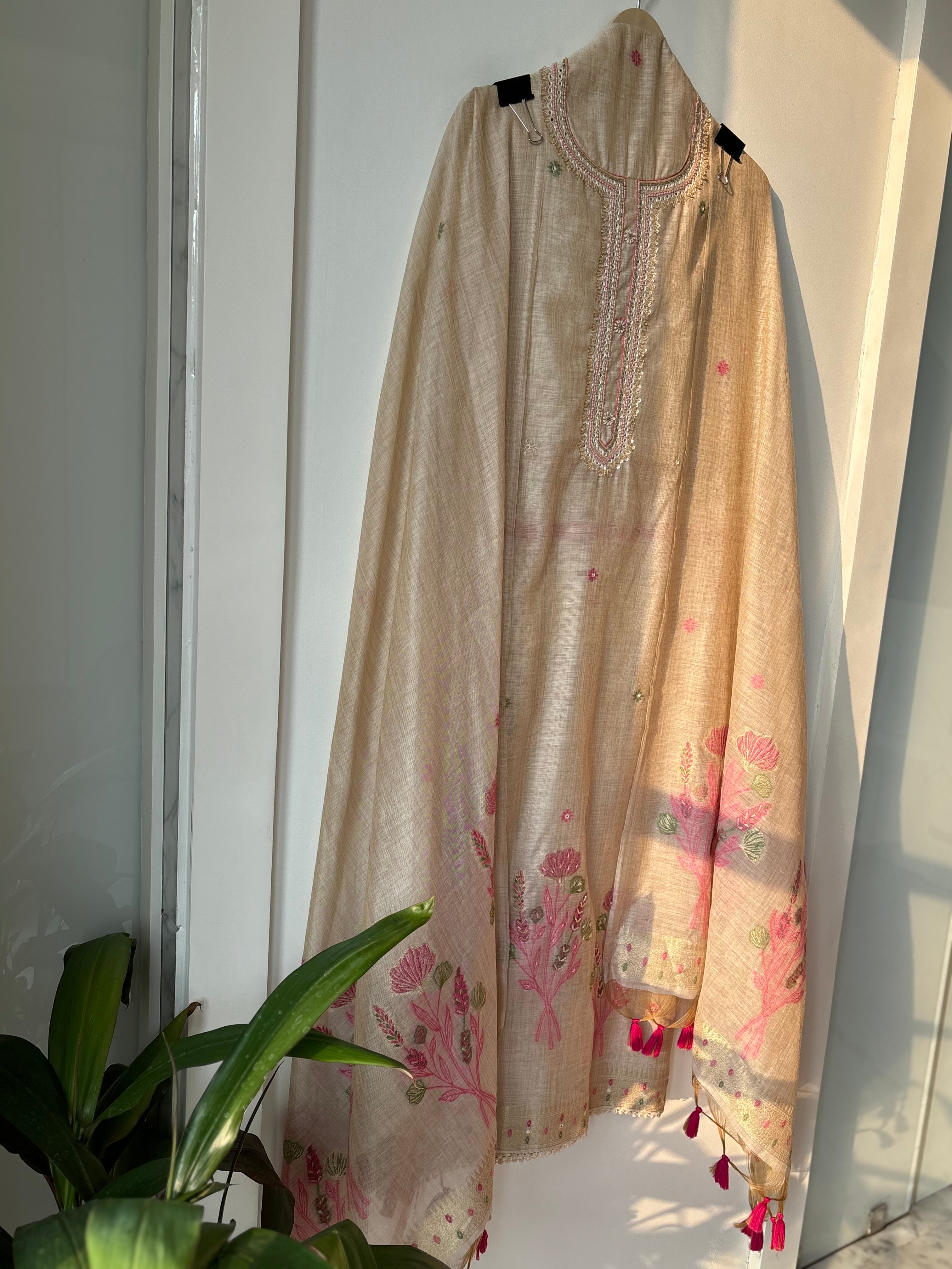 Jamdani Off-White Suit